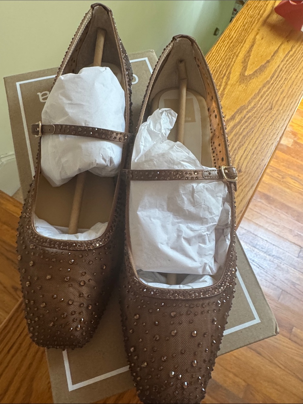 Dolce Vita Mid Brown Mesh Crystal Flats - Picture 3 of 7
